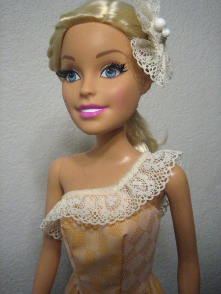 28 barbie doll clothes