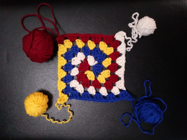 A Better Spiral Crochet Granny Square